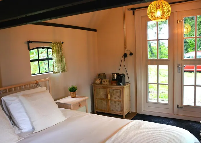 לינה וארוחת בוקר Puur Putten, Met Prive Sauna